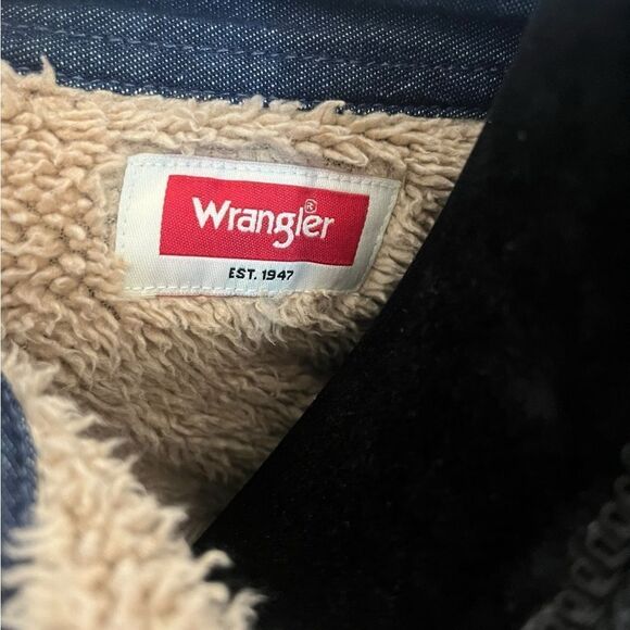 WRANGLER VINTAGE SHERPA LINED DENIM SHACKET/JACKET WITH BUTTONS MENS SIZE SMALL - Picture 9 of 10